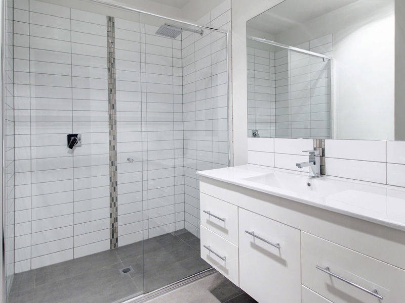 18 Capel Avenue, Rosebud West VIC 3940