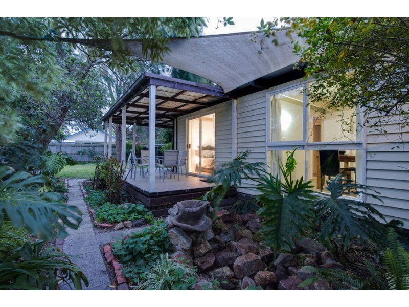 12 Martin Street, Rosebud VIC 3939