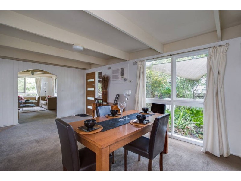 12 Martin Street, Rosebud VIC 3939