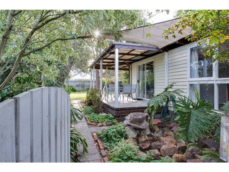 12 Martin Street, Rosebud VIC 3939