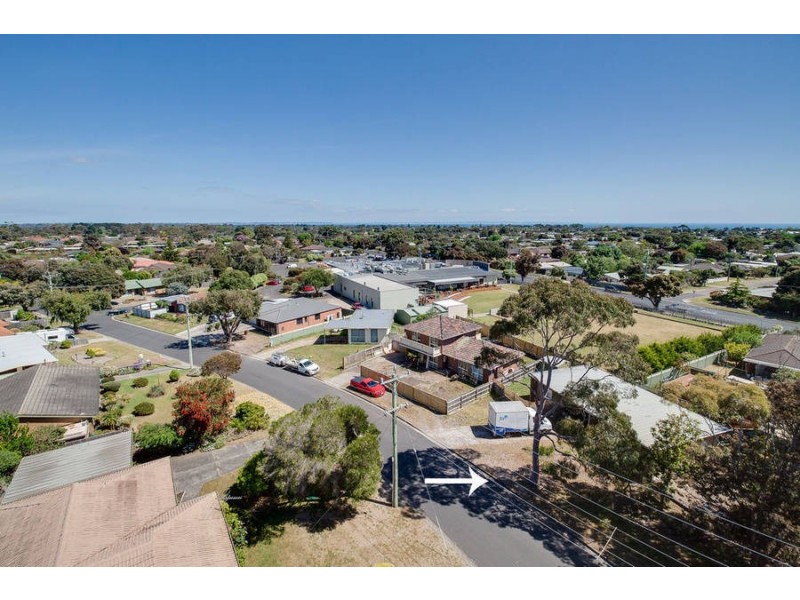 2 Deighton Drive, Rosebud VIC 3939
