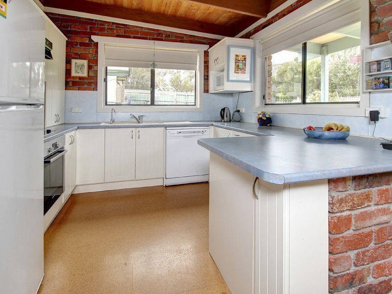 4 Paul Street, Rye VIC 3941