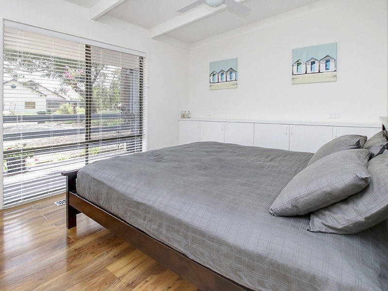 17 Fenton Avenue, Rosebud VIC 3939