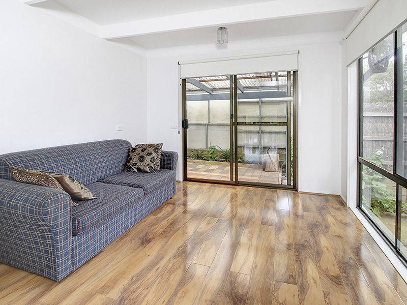 17 Fenton Avenue, Rosebud VIC 3939