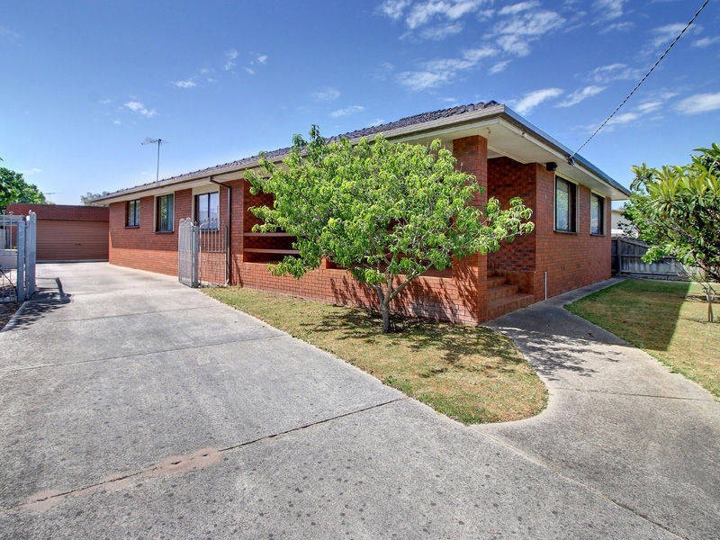 3 Rae Street, Rosebud West VIC 3940