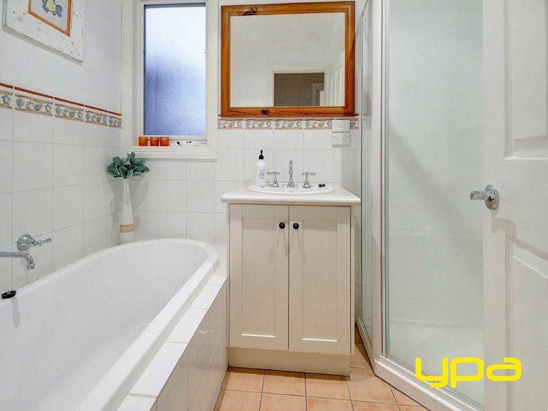 21 Booran Parade, Tootgarook VIC 3941