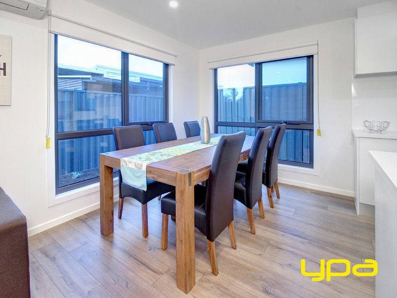 Unit 3, 6 Nerrin Street, Rosebud West VIC 3940