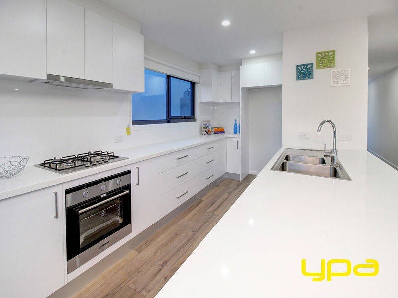 Unit 3, 6 Nerrin Street, Rosebud West VIC 3940