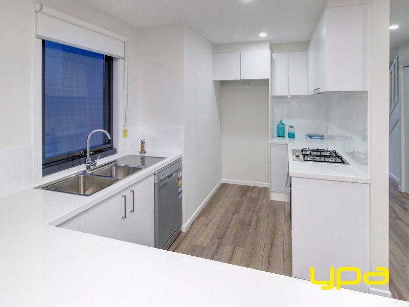 Unit 2, 6 Nerrin Street, Rosebud West VIC 3940