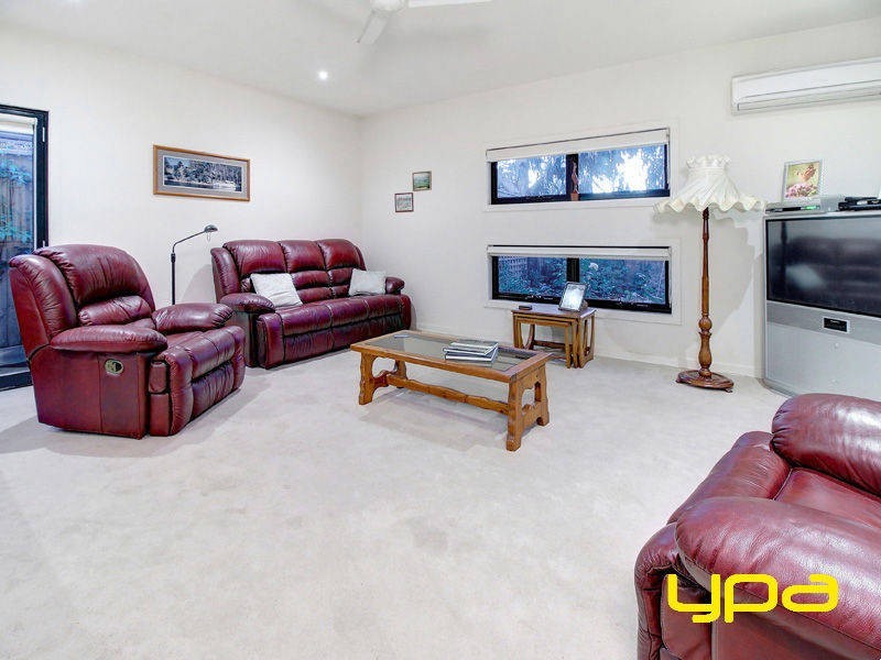 2/95 Eastbourne Road, Rosebud VIC 3939