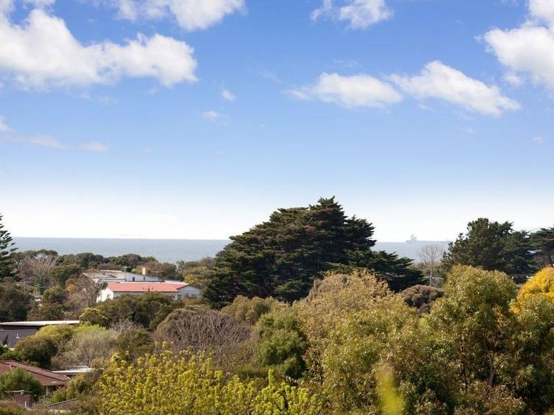 29 Tuerong Street, Rye VIC 3941