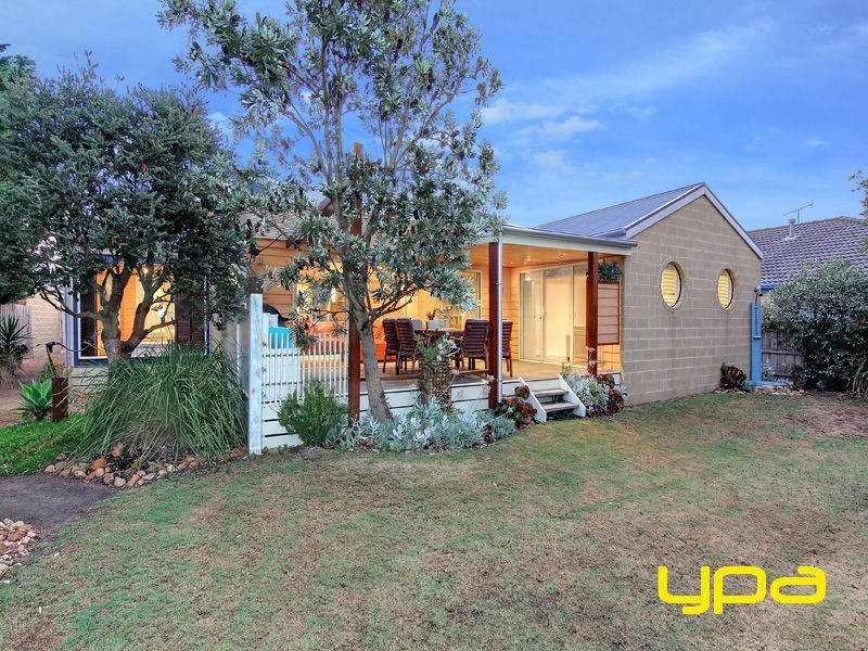 3 Somerset Place, Safety Beach VIC 3936