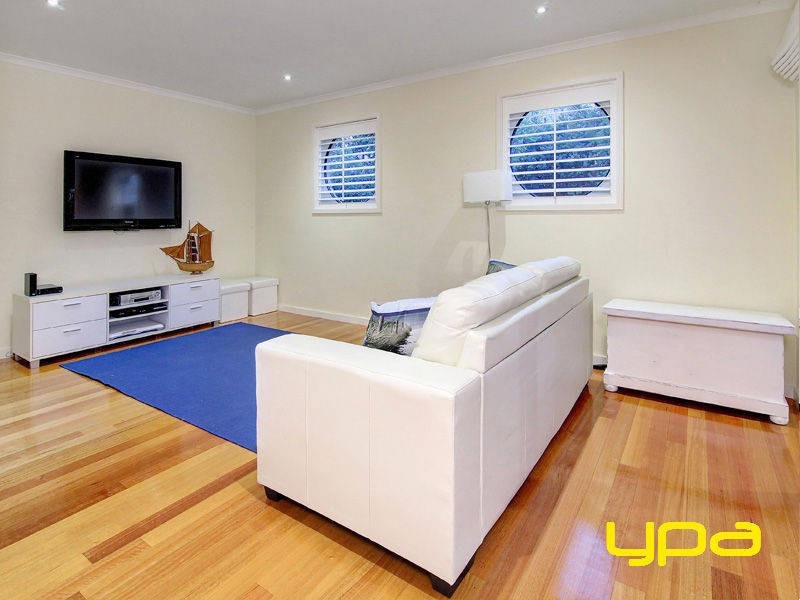 3 Somerset Place, Safety Beach VIC 3936