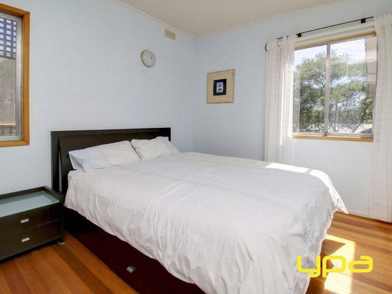 7 Yarrayne Street, Rye VIC 3941