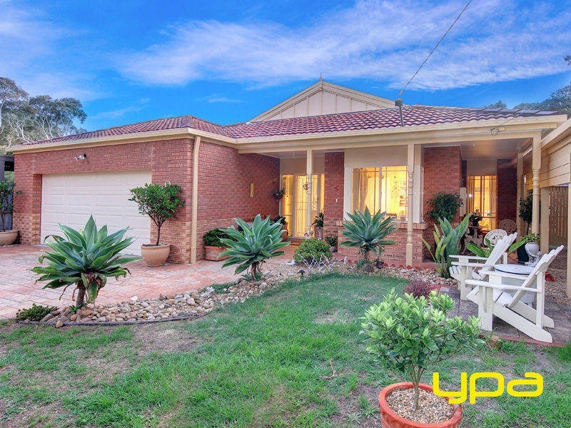 5 Garden Street, Blairgowrie VIC 3942