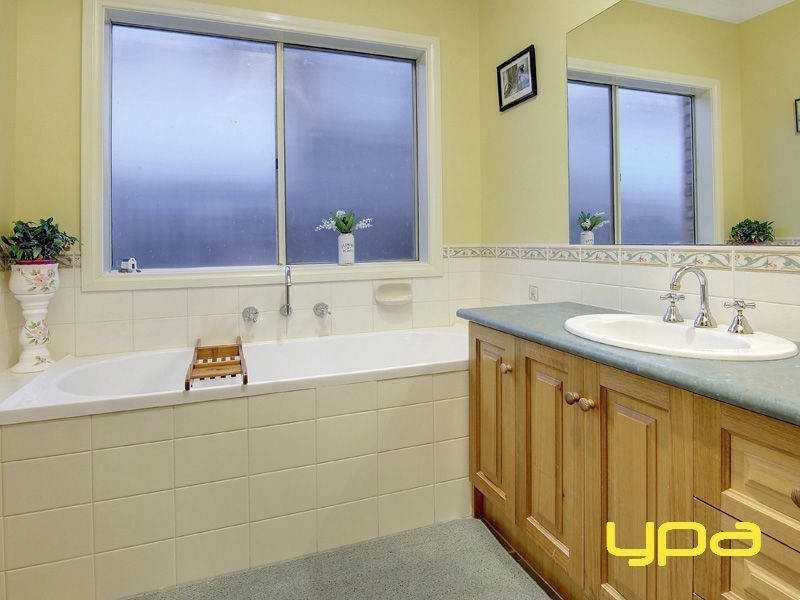 5 Garden Street, Blairgowrie VIC 3942