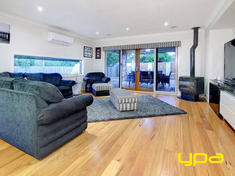 39 Olympic Parade, Dromana VIC 3936