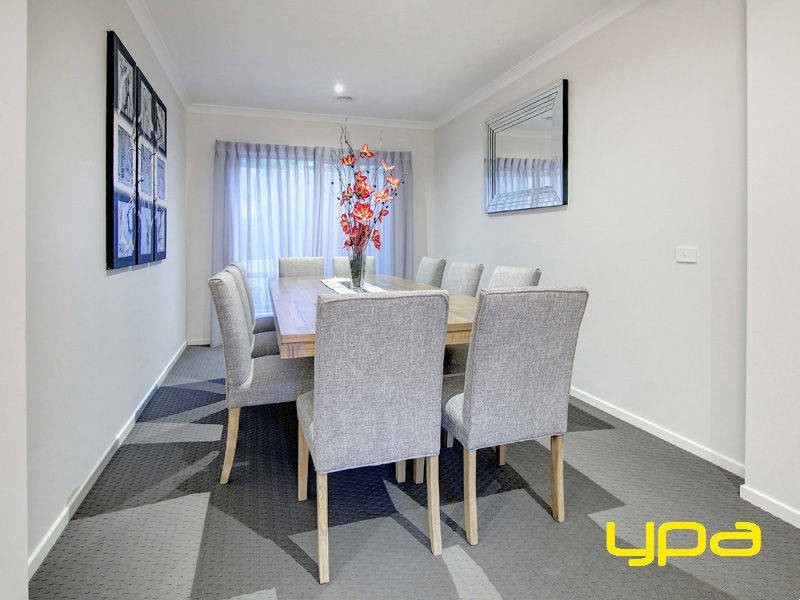 39 Olympic Parade, Dromana VIC 3936