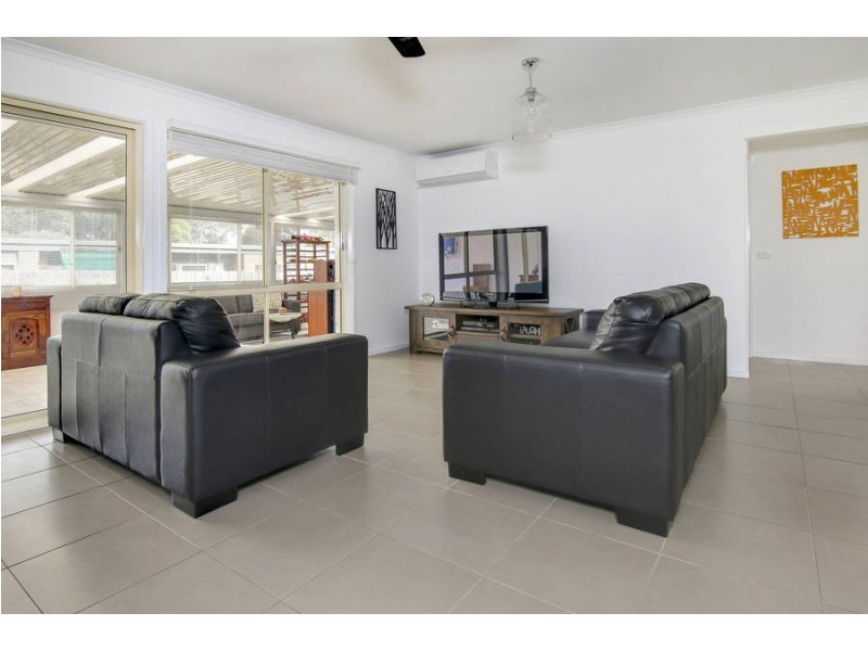 400 Waterfall Gully Road, Rosebud VIC 3939