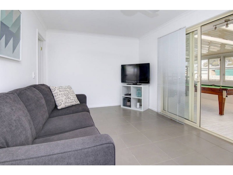 400 Waterfall Gully Road, Rosebud VIC 3939