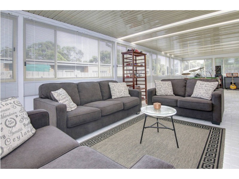 400 Waterfall Gully Road, Rosebud VIC 3939