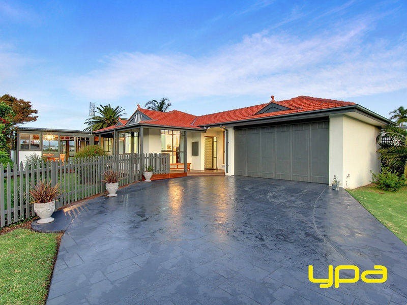 7 Country Club Drive, Safety Beach VIC 3936