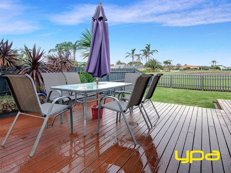 7 Country Club Drive, Safety Beach VIC 3936