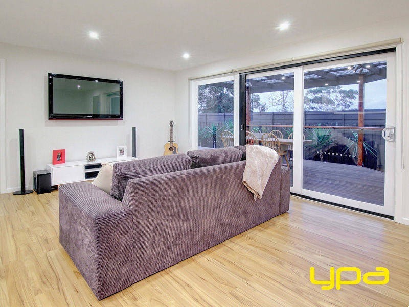 69 Rainier Avenue, Dromana VIC 3936