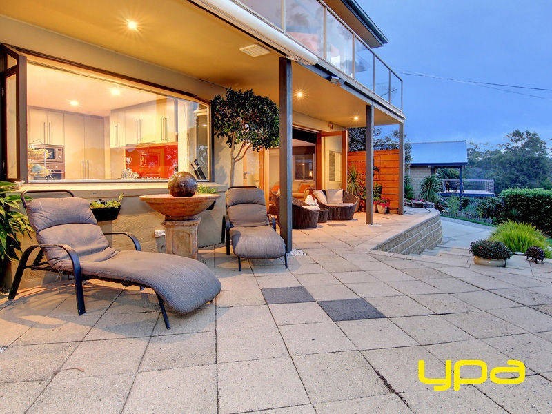 8 Albert Court, Dromana VIC 3936