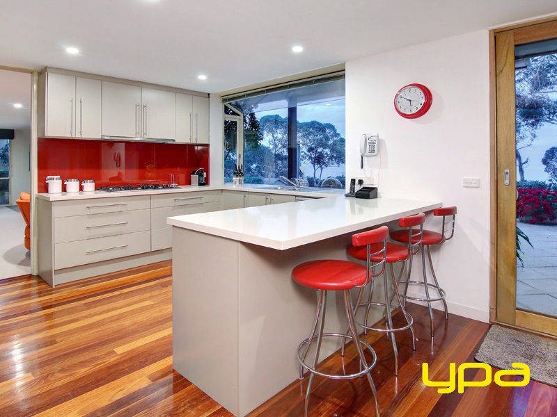 8 Albert Court, Dromana VIC 3936