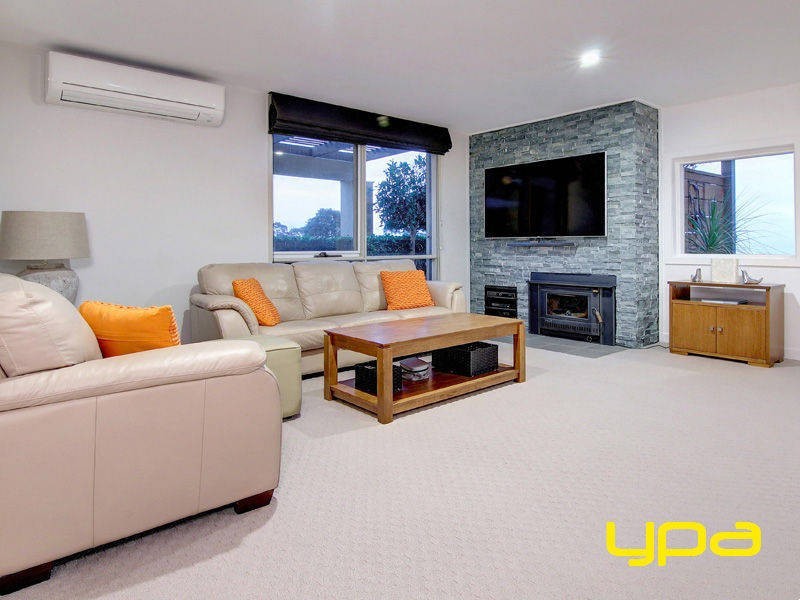 8 Albert Court, Dromana VIC 3936