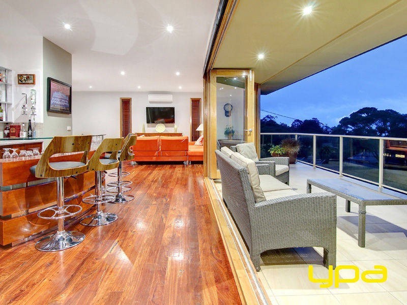 8 Albert Court, Dromana VIC 3936