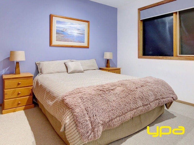 8 Albert Court, Dromana VIC 3936