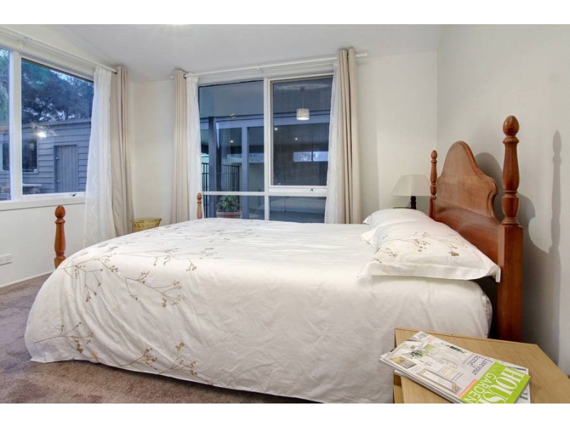 12 Nerissa Street, Rye VIC 3941