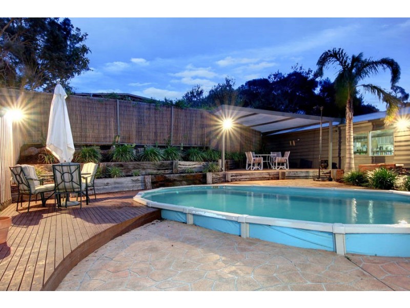 12 Nerissa Street, Rye VIC 3941