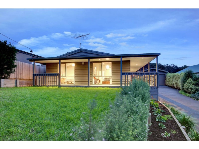 12 Nerissa Street, Rye VIC 3941