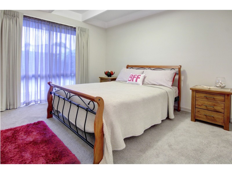 8 Avocet Court, Tootgarook VIC 3941