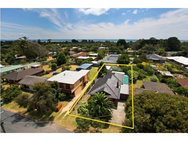 84 Russell Street, Tootgarook VIC 3941