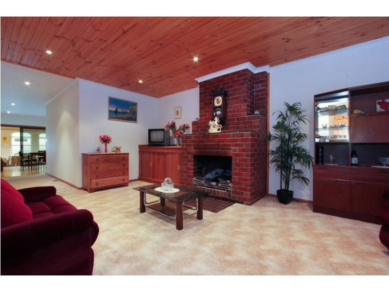 84 Russell Street, Tootgarook VIC 3941