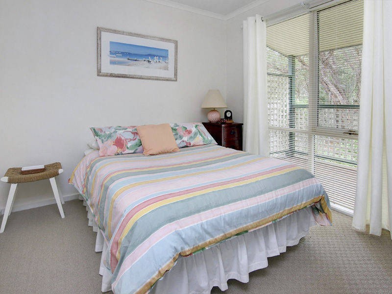 11 Yera Crescent, Rye VIC 3941