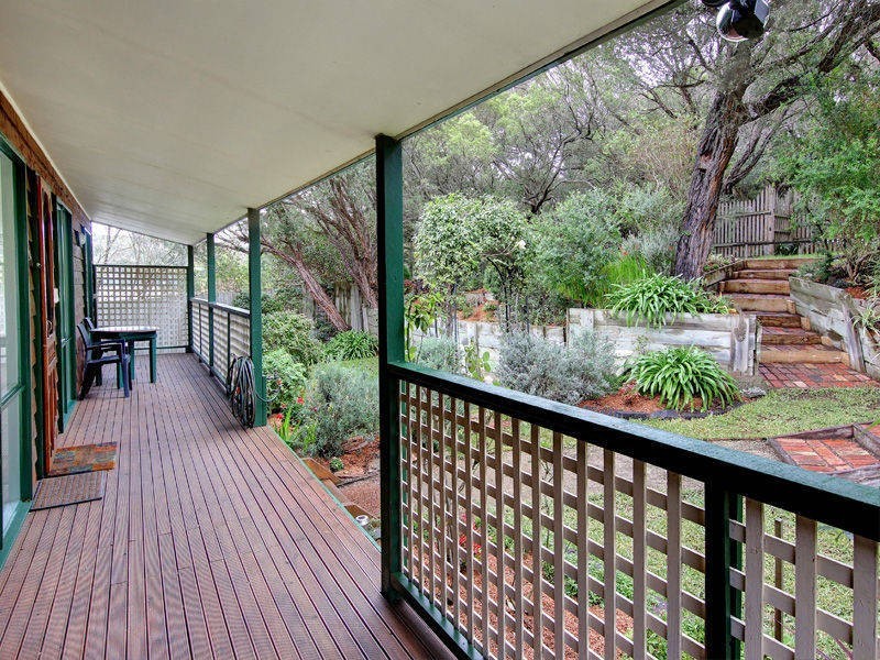 11 Yera Crescent, Rye VIC 3941