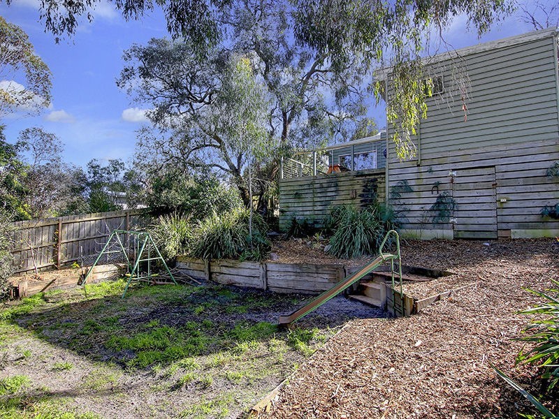 35 Warrain Avenue, Rosebud VIC 3939