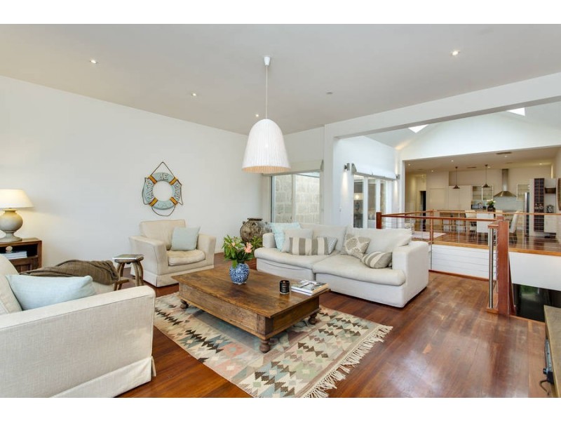 283a Point Nepean Road, Dromana VIC 3936