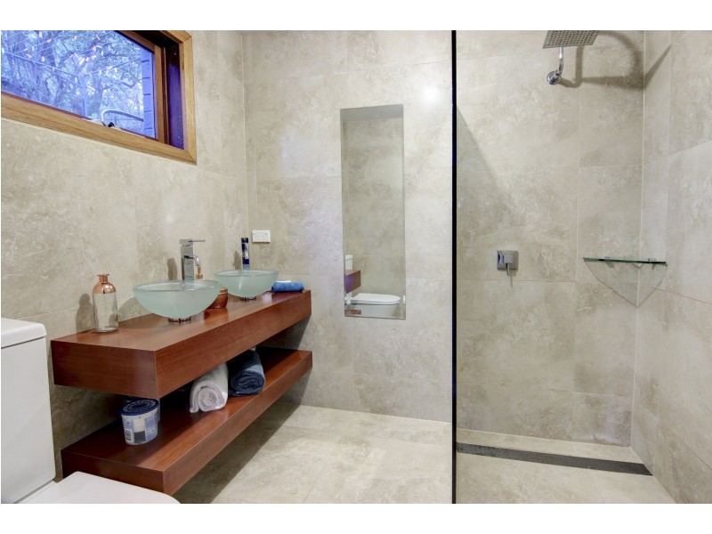 28 Grandview Avenue, Rye VIC 3941