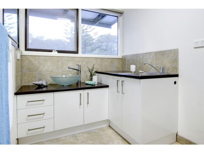 28 Grandview Avenue, Rye VIC 3941