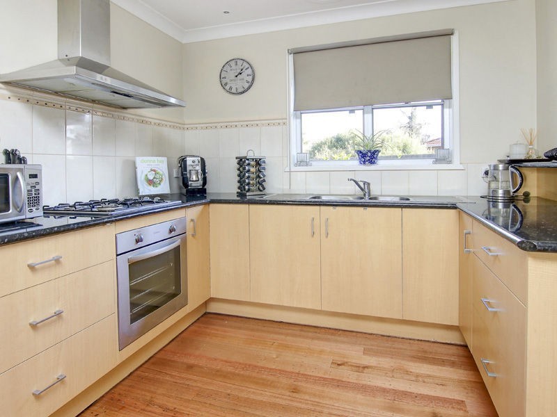 2 Irving Court, Rosebud West VIC 3940