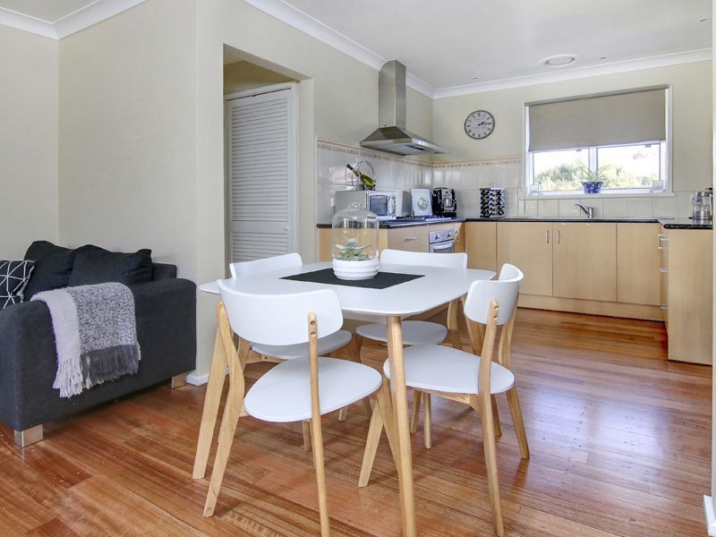 2 Irving Court, Rosebud West VIC 3940