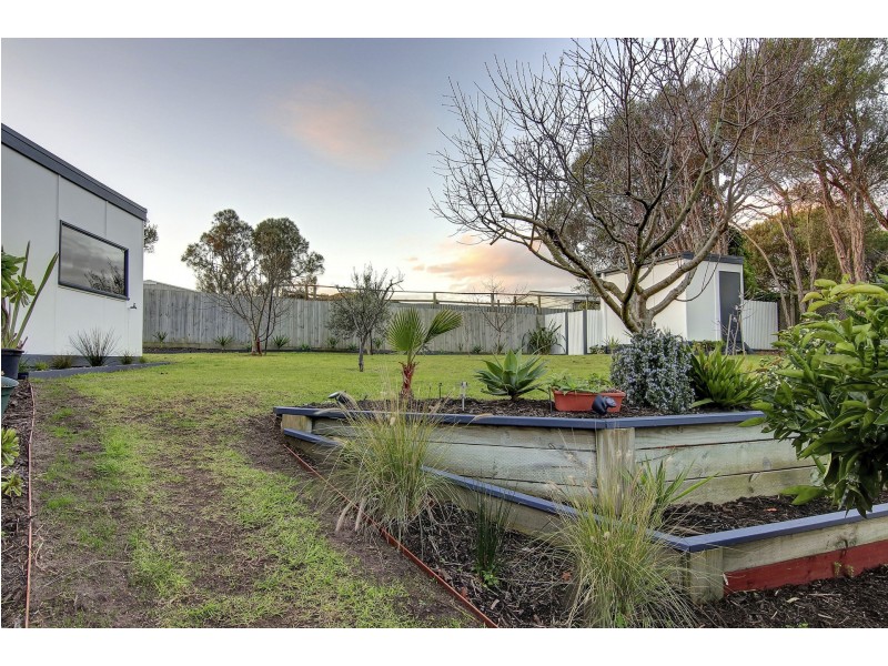 24 Kareela Drive, Tootgarook VIC 3941