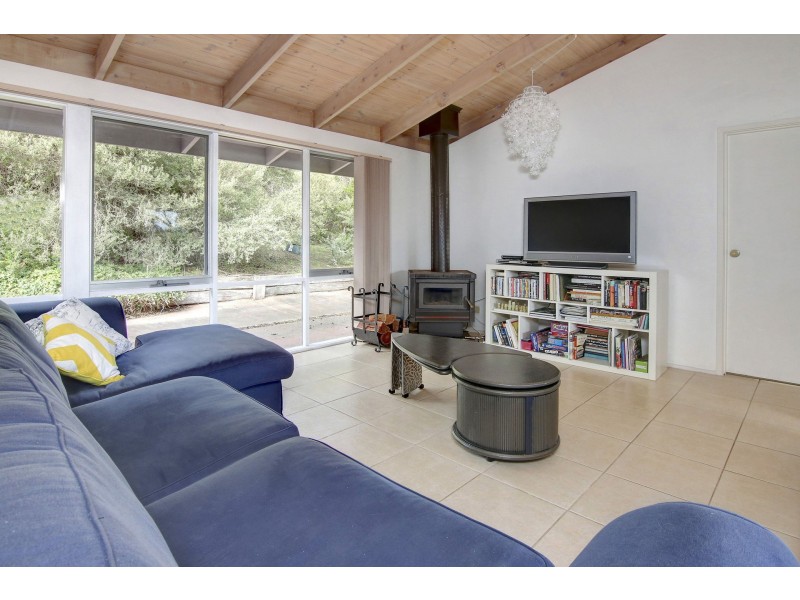 12 Cooraminta Road, Rye VIC 3941