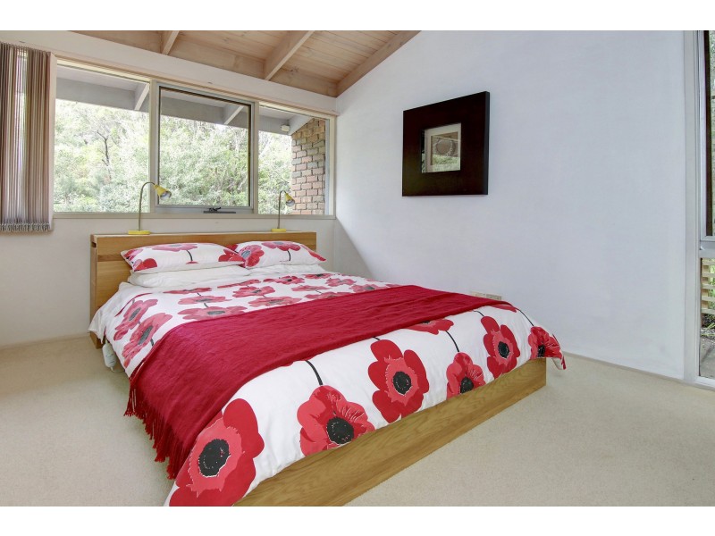 12 Cooraminta Road, Rye VIC 3941